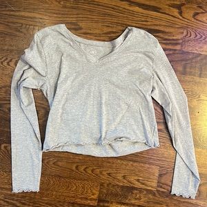 Grey cropped long sleeve with ruffled edges